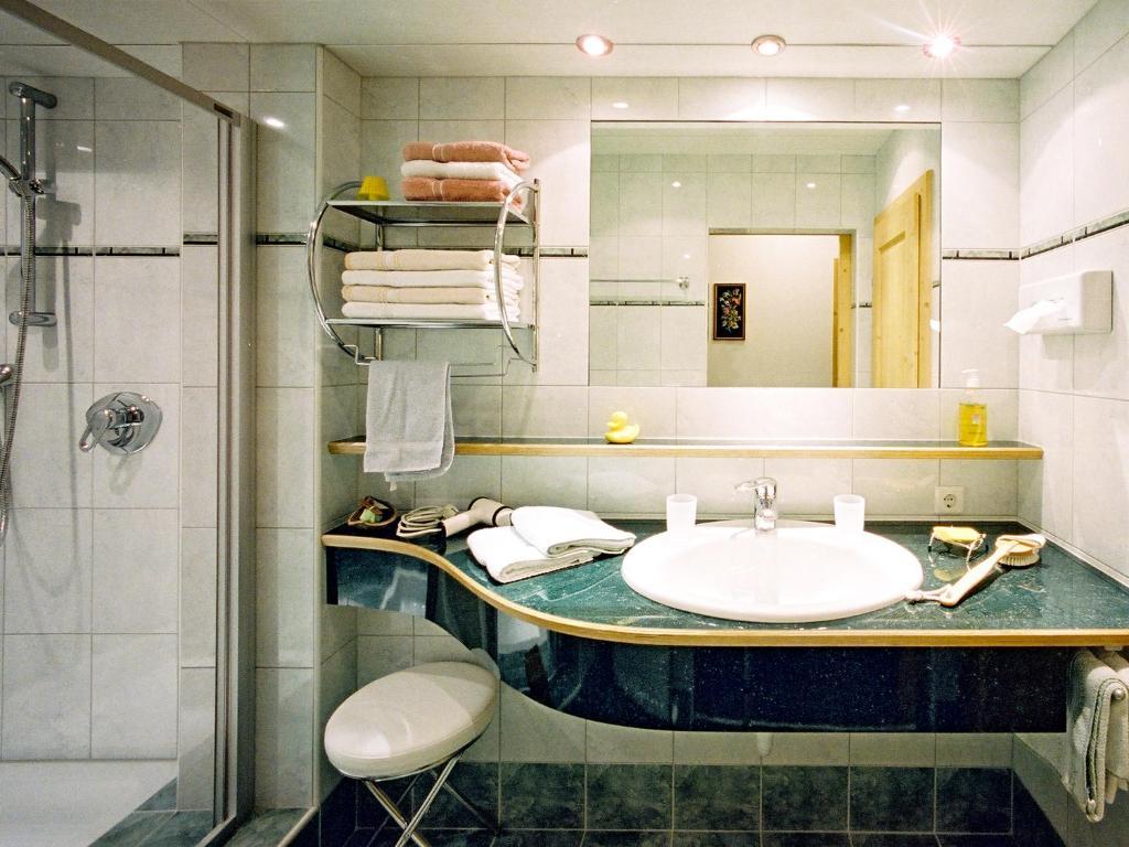 Pension Lehnerhof Leutasch Room photo